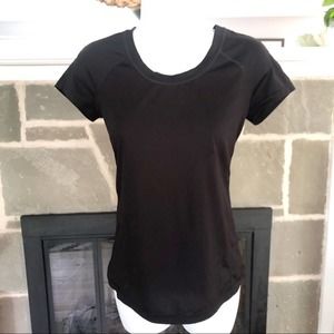 EXPRESS | Workout Top Black Open Back XS Short Sleeve Cutout Breathable